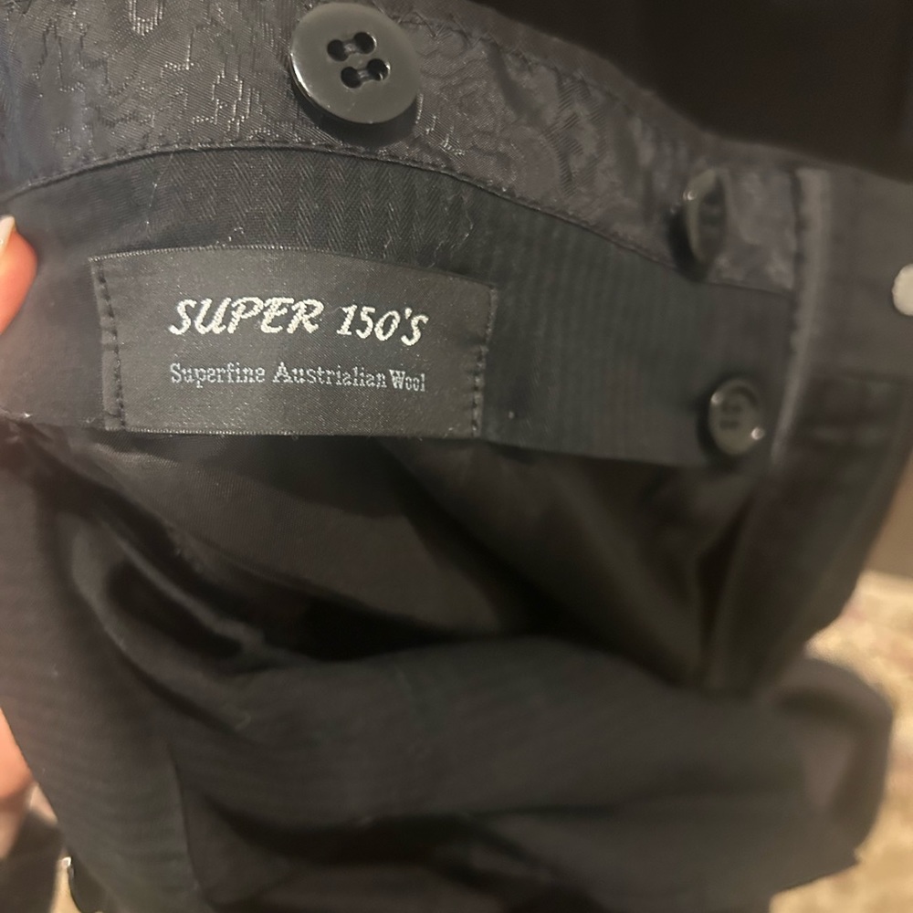 Mattarazi Black Tuxedo Jacket & Pants - Picture 8 of 10